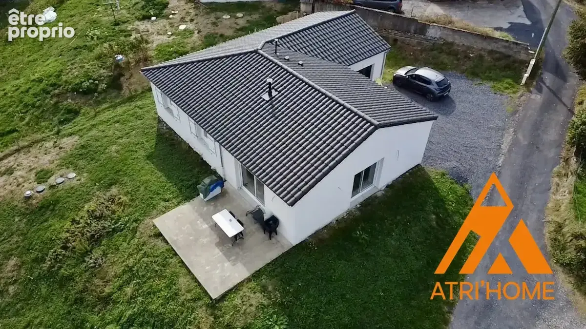 Maison 4 pièces 105 m² à vendre à Carlat (15130) - photo 3