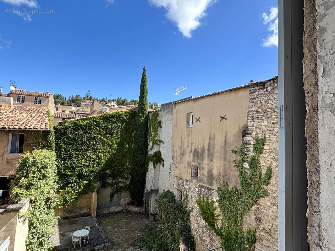 Appartement à APT
