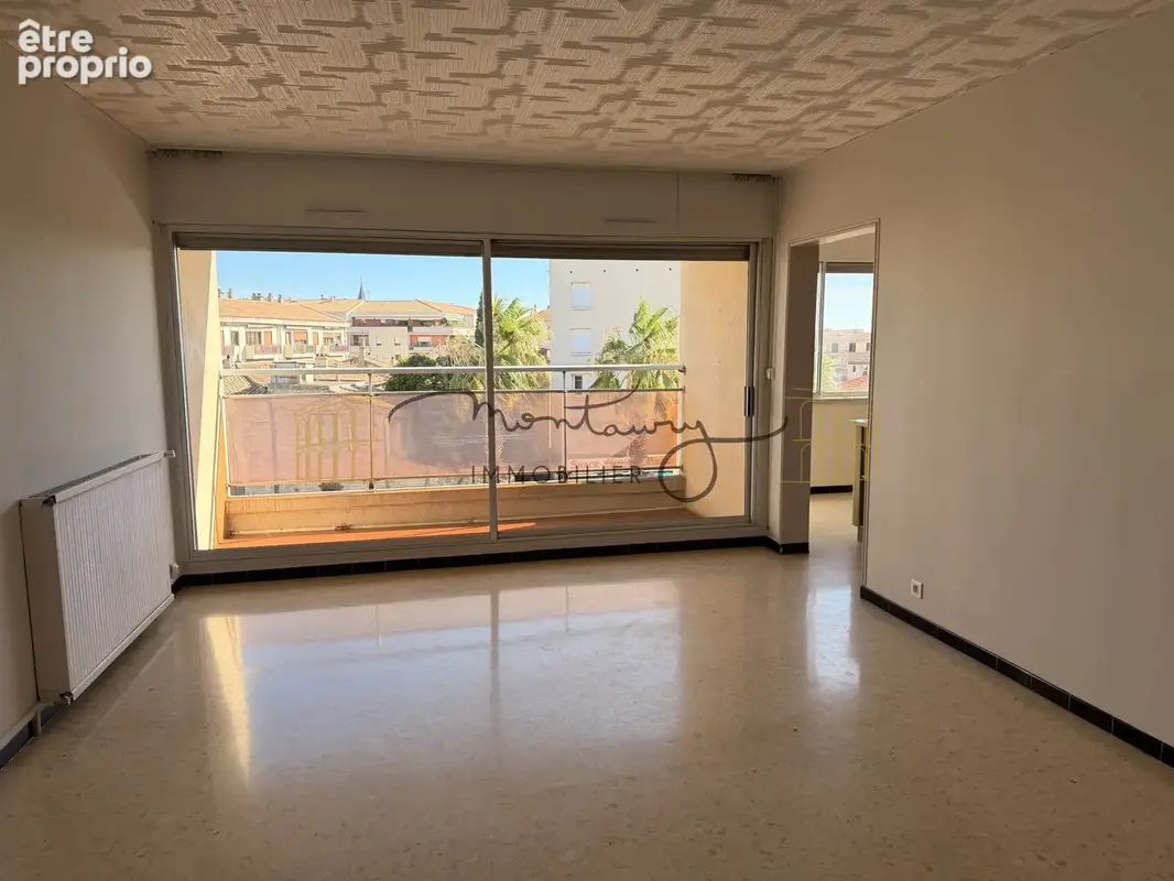À vendre   appartement 3 pièces de 70 m2 avec garage et cave à nîmes - photo 2