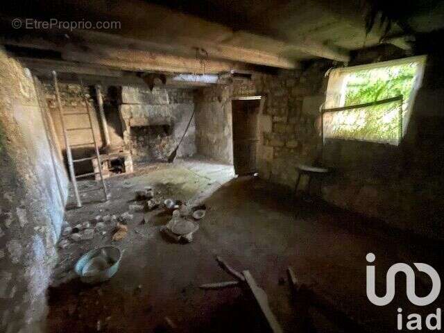 Photo 6 - Terrain à NIEUL-LES-SAINTES