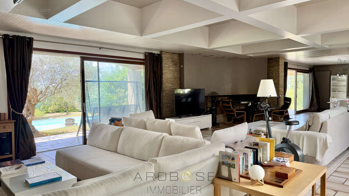 Tonneins - Villa d'architecte atypique ! - photo 11