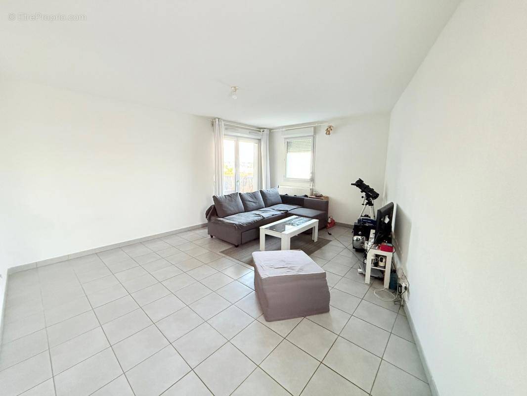 Appartement à LAUNAGUET