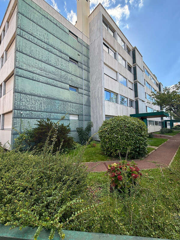 Appartement à RUEIL-MALMAISON