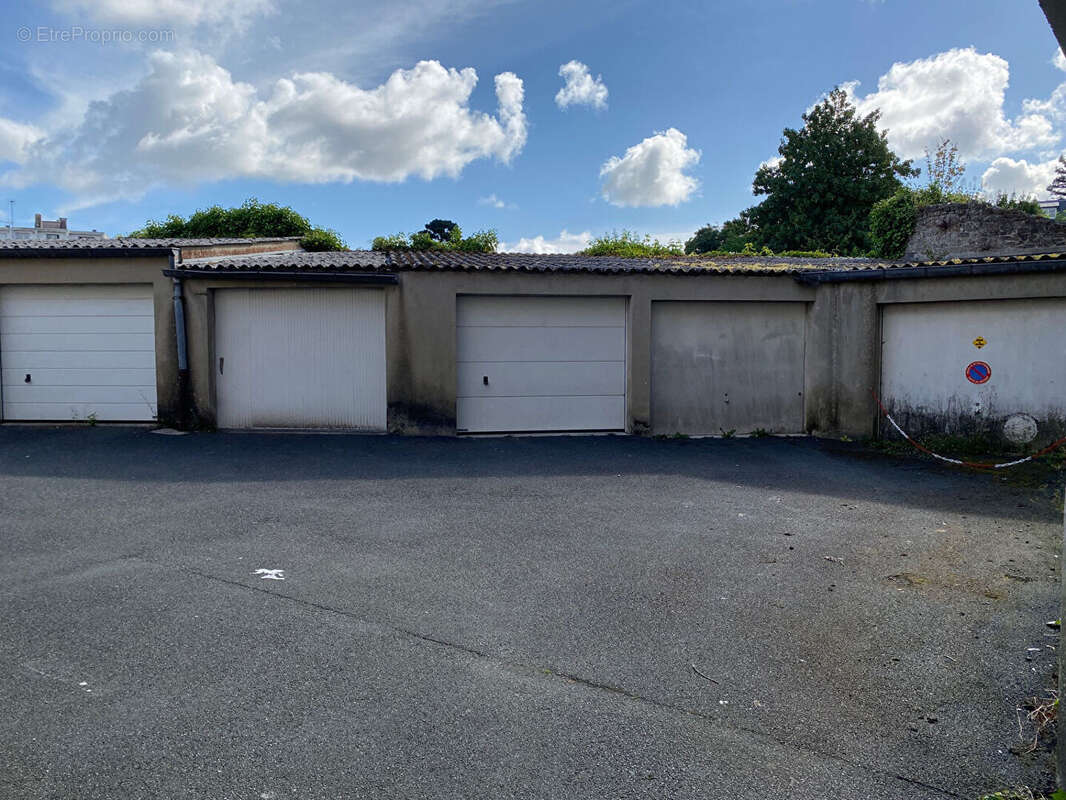 Parking à QUIMPER