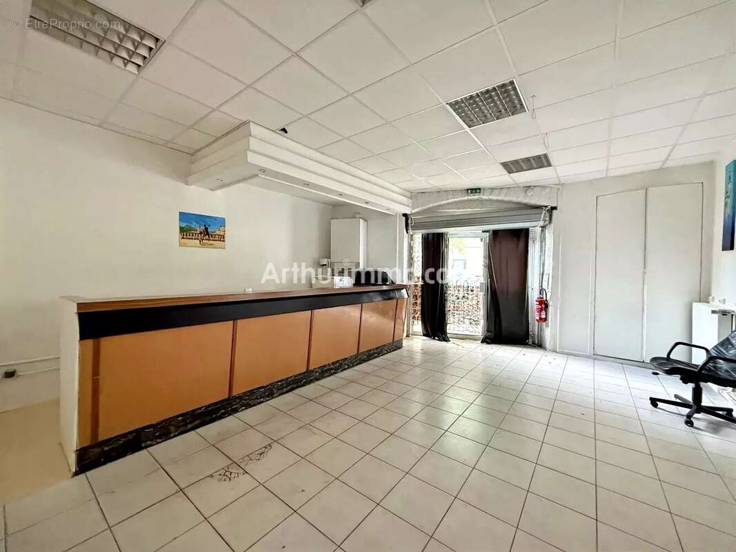 Commerce à LONS-LE-SAUNIER