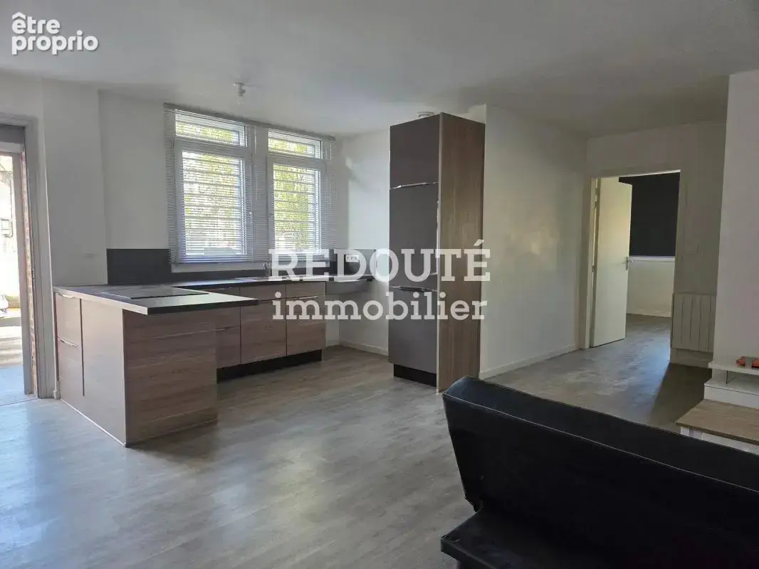 Rethel – Loft & appartement indépendants de 256m² - photo 10