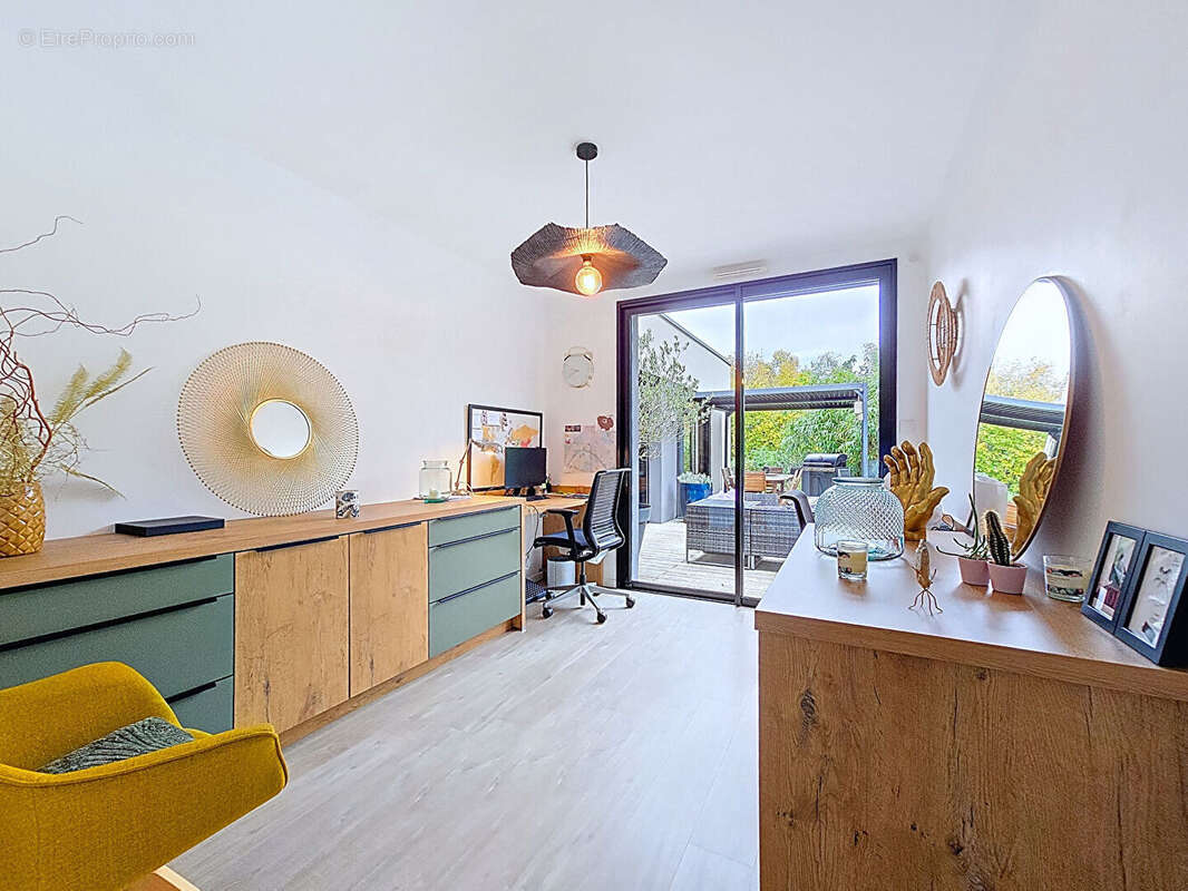 Maison à SAINT-LEGER-DU-BOURG-DENIS