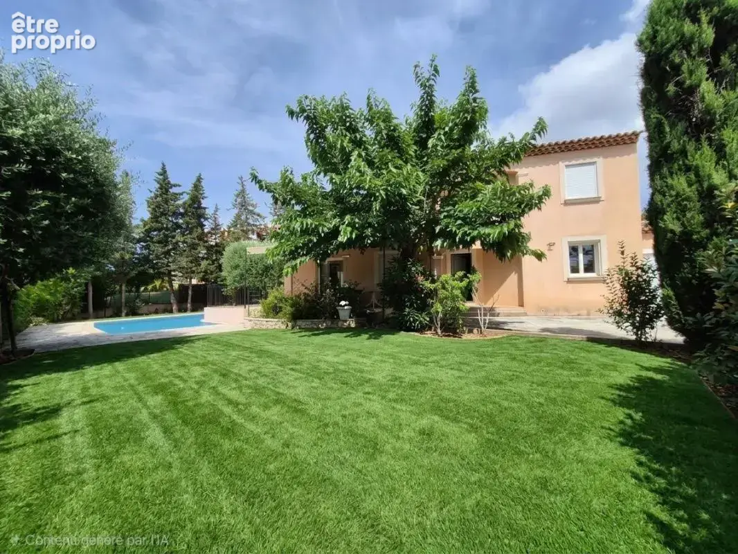 Maison à FREJUS