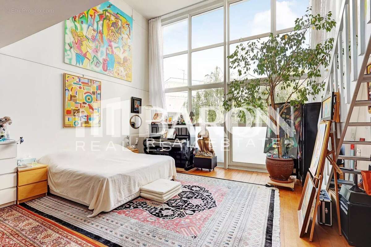 Maison à PARIS-19E