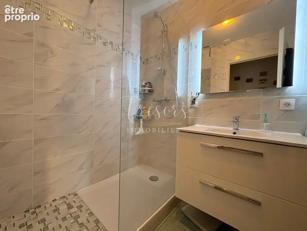 Spacieux rez-de-jardin au calme 97 m², Vieugy - Annecy - photo 11