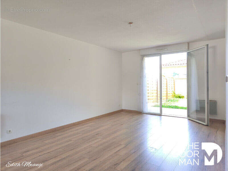 Maison à MONDONVILLE