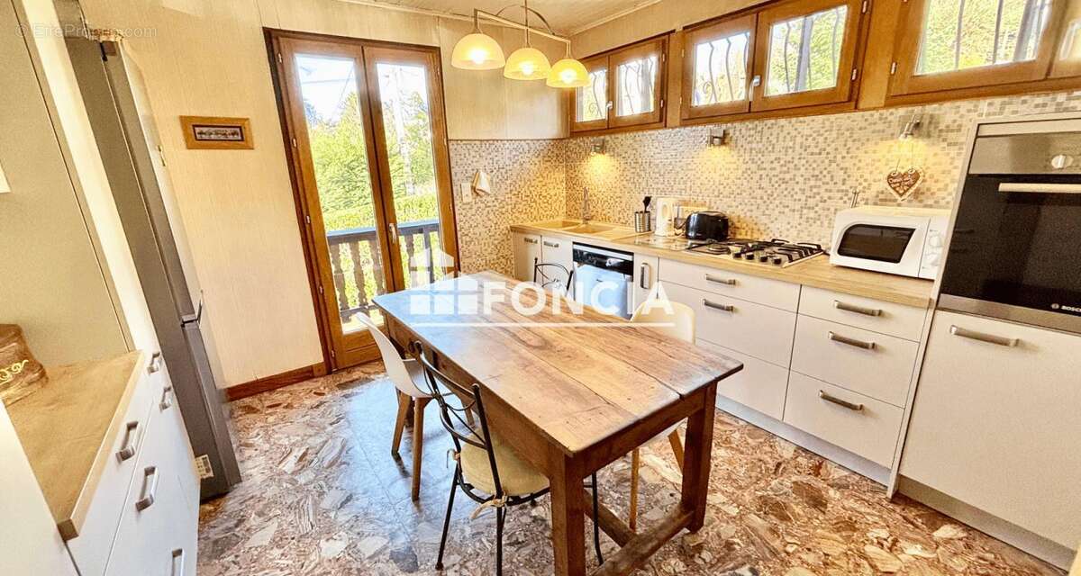 Maison à AIX-LES-BAINS