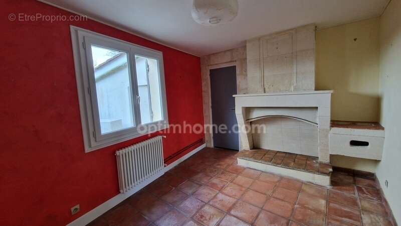 Maison 7 pièces 167m2 sur terrain de 1500 m2 en partie constructible - photo 6