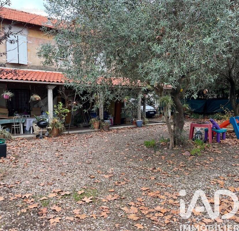 Photo 1 - Maison à TARASCON