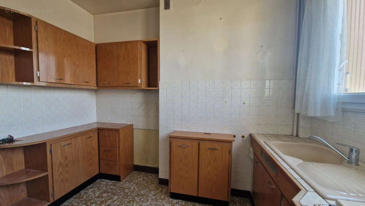 Exclusivité - f3, cave et parking - photo 12