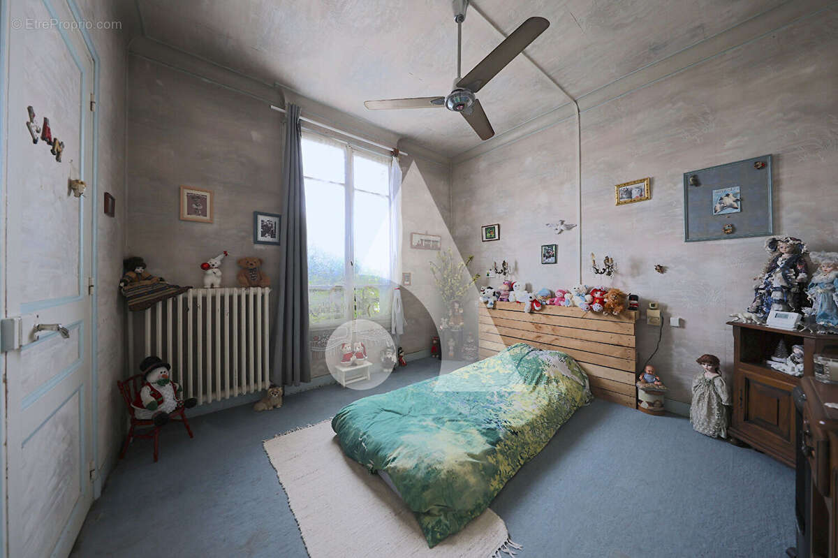 Maison à CORBEIL-ESSONNES