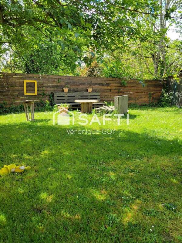 Photo 3 - Maison à SAINT-AIGULIN