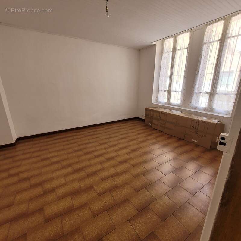 Dpt Gard (30), à vendre ALES immeuble de rapport 175m2 environ à rénover + terrain 300m² environ - photo 22