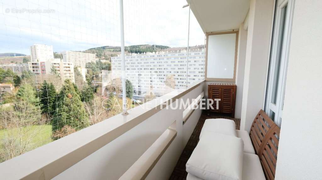 Appartement à SAINT-ETIENNE