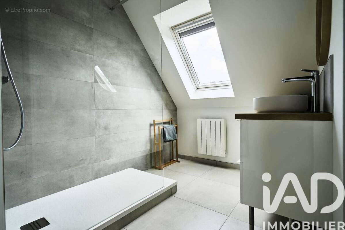 Photo 3 - Maison à MARCQ-EN-BAROEUL