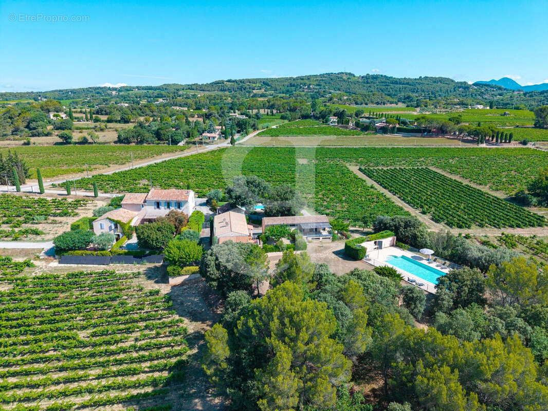 Maison à VAISON-LA-ROMAINE