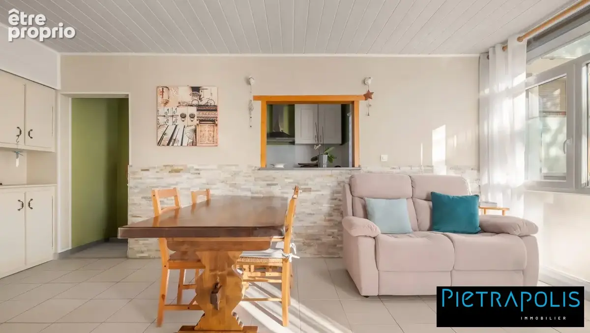 Appartement 3 pièces 55 m² à vendre à Oullins (69600) - photo 4