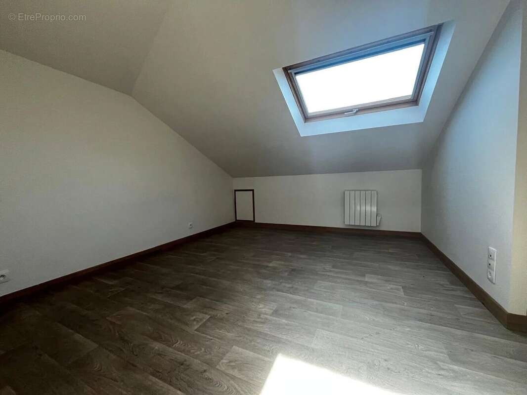Appartement à PLOUGUENAST