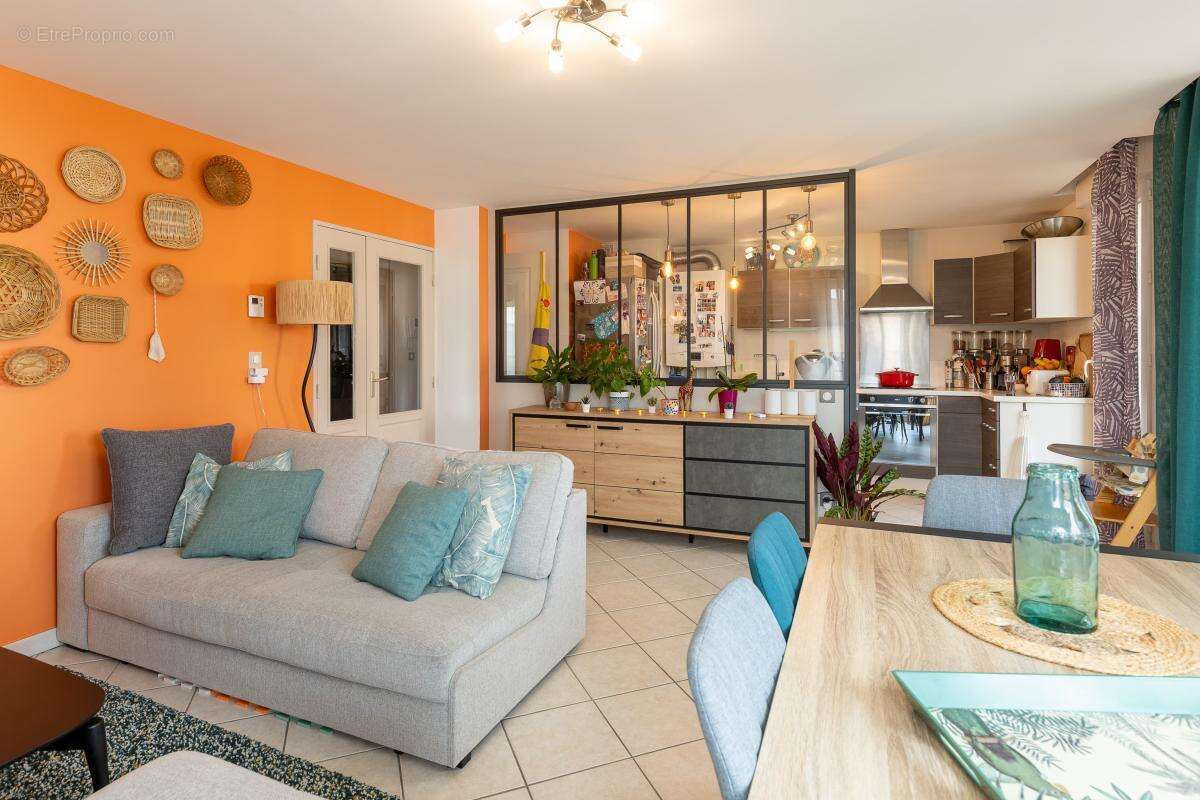 Appartement à CHASSIEU