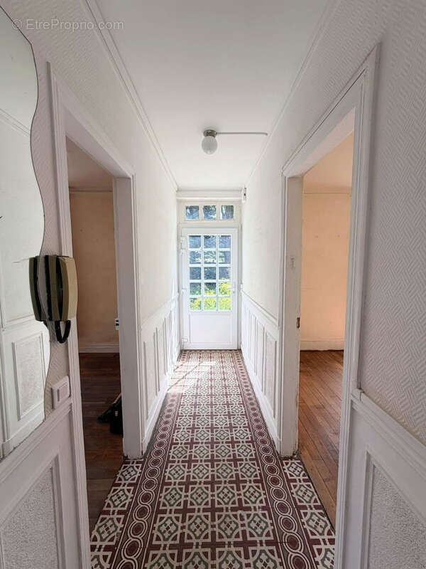 Maison à MENNECY