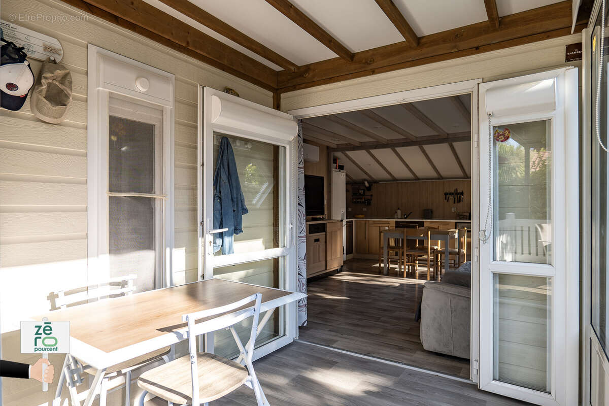 Maison à SAINT-CYR-EN-TALMONDAIS