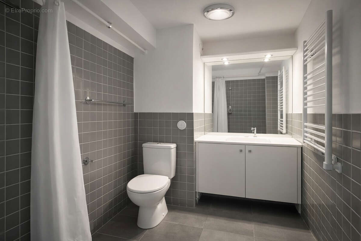 Appartement à AUBERVILLIERS