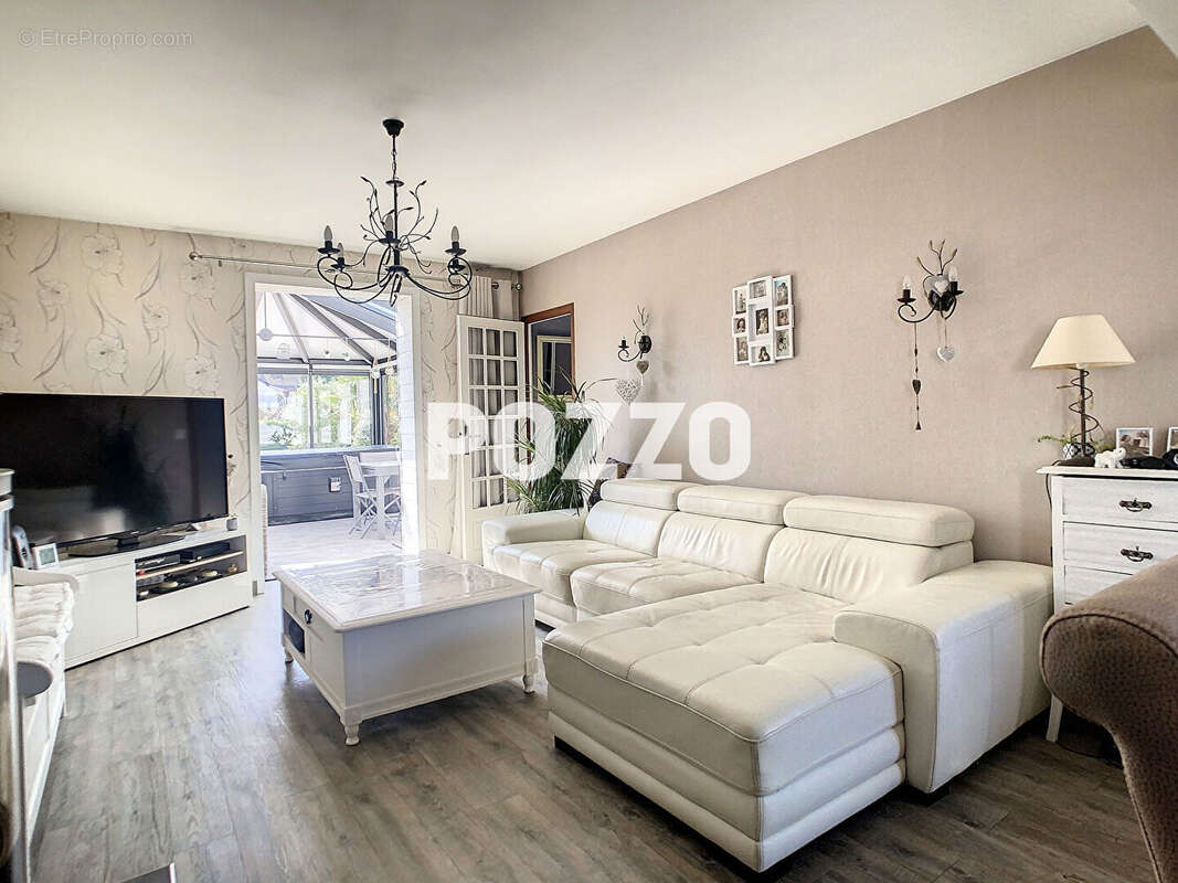 Maison à BRICQUEVILLE-LA-BLOUETTE