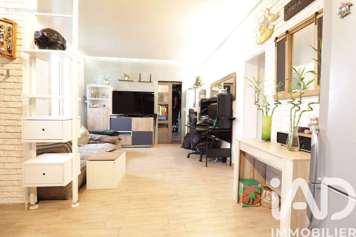 Photo 1 - Appartement à VILLENEUVE-SAINT-GEORGES