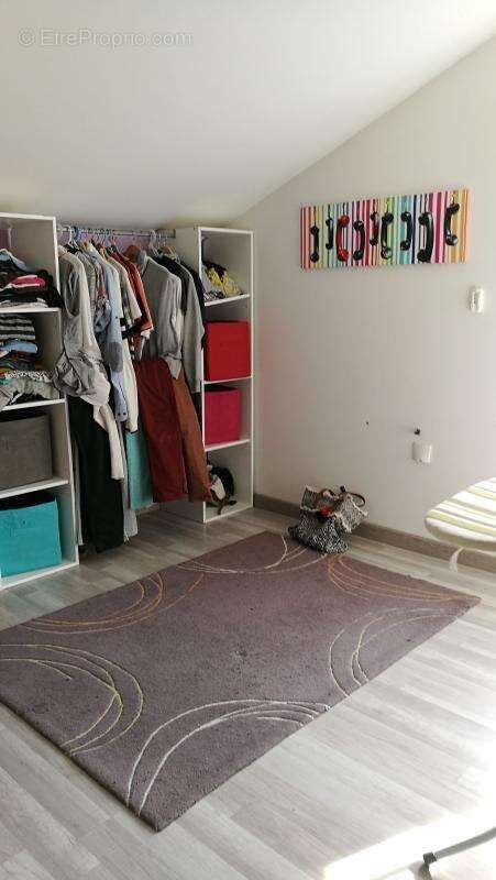 Maison à SAINT-ASTIER