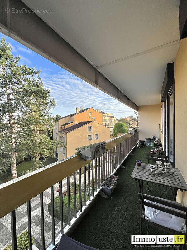 Appartement à ELANCOURT