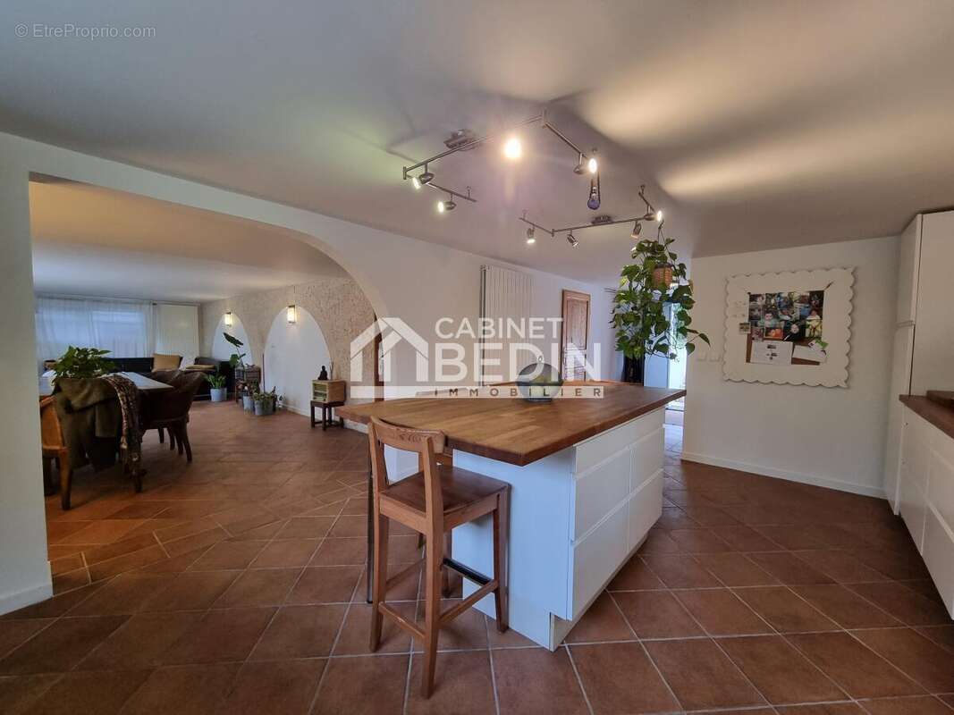 Maison à LE TAILLAN-MEDOC