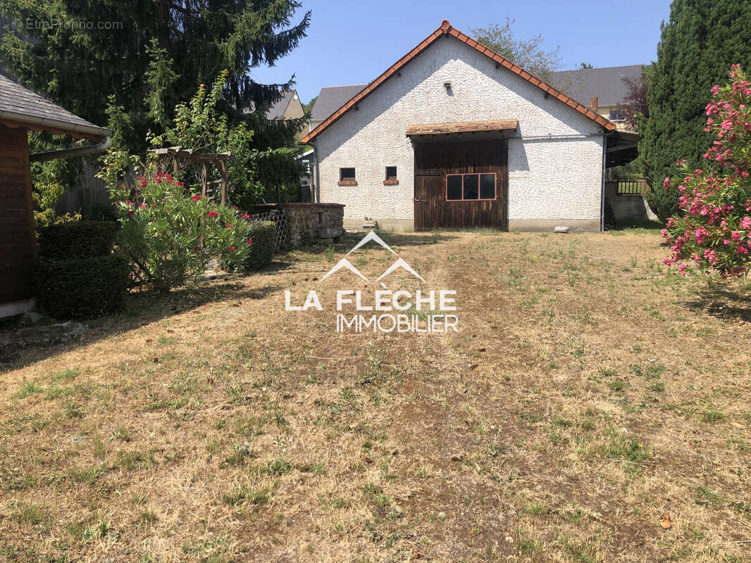 Maison avec dépendances La Flèche - photo 15