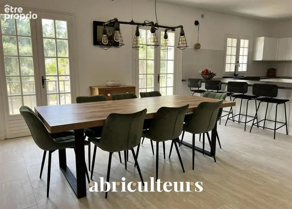 Bastide provençale de 345 m² avec vue panoramique en vente à Peymeinade (06530) - photo 9