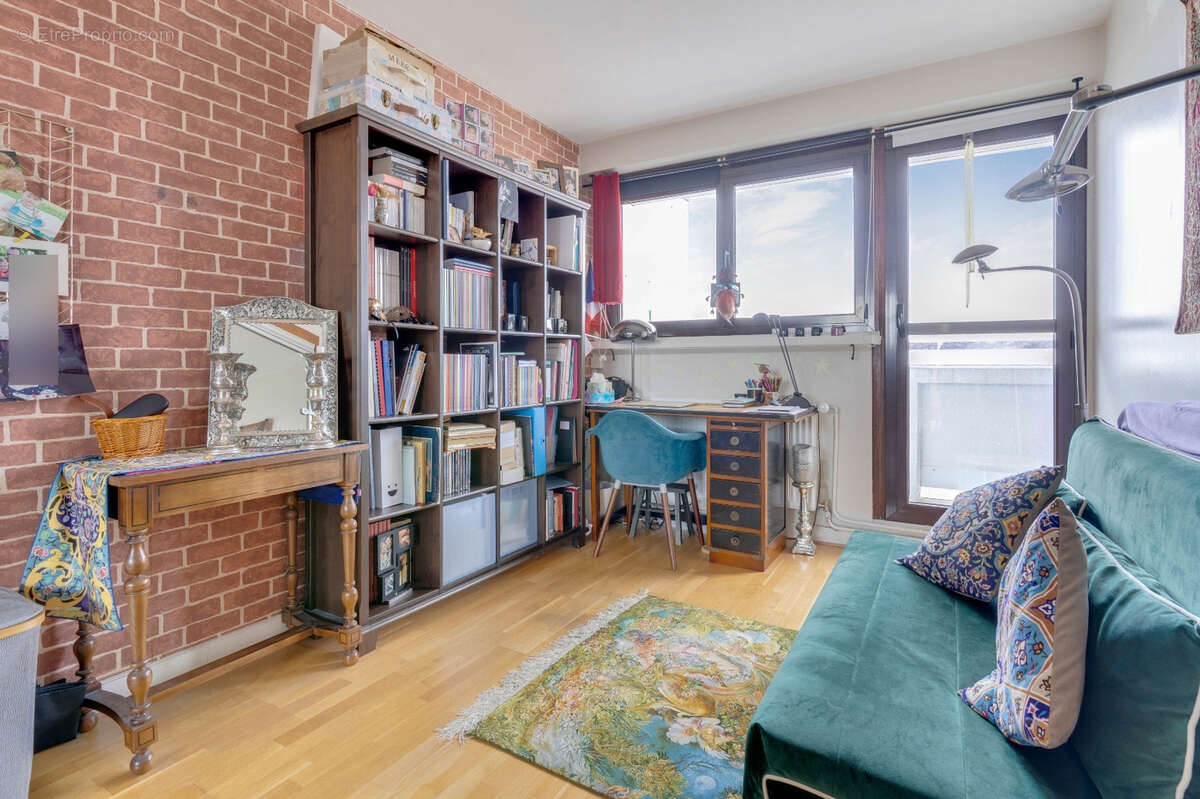 Appartement à PARIS-15E