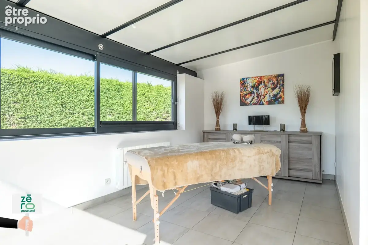 Maison de plain-pied 129 m2   3 chambres   Terrain 1 380 m2 - Classe C - photo 9