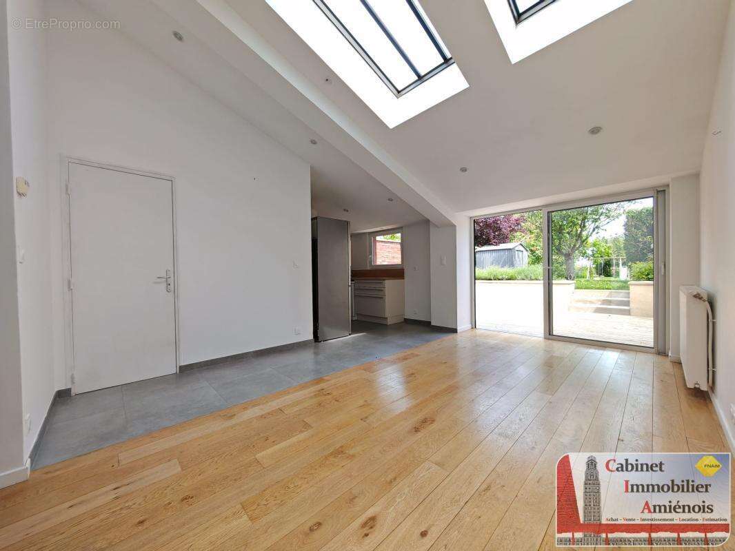 Amiens   Maison de 115 m2  3 chambres   Terrain 1000 m2   Ga - photo 2
