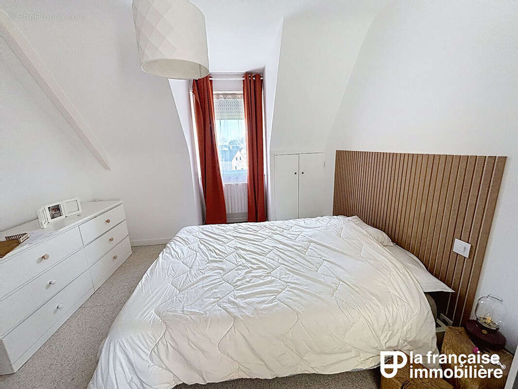 Maison à LE MINIHIC-SUR-RANCE