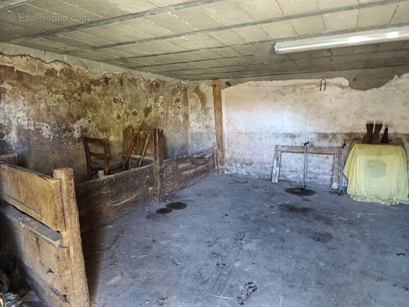 Maison à SAINT-MARTIN-VALMEROUX