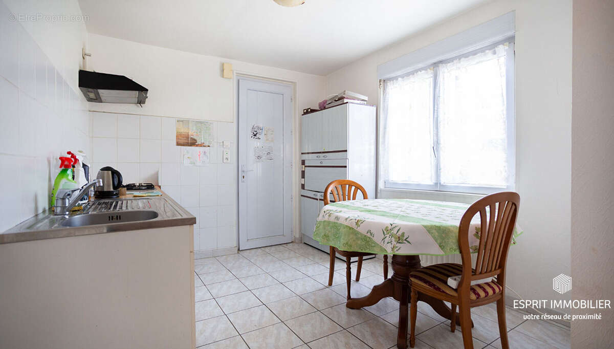 Riec-sur-Belon - Immeuble de rapport, 2 appartements - photo 2