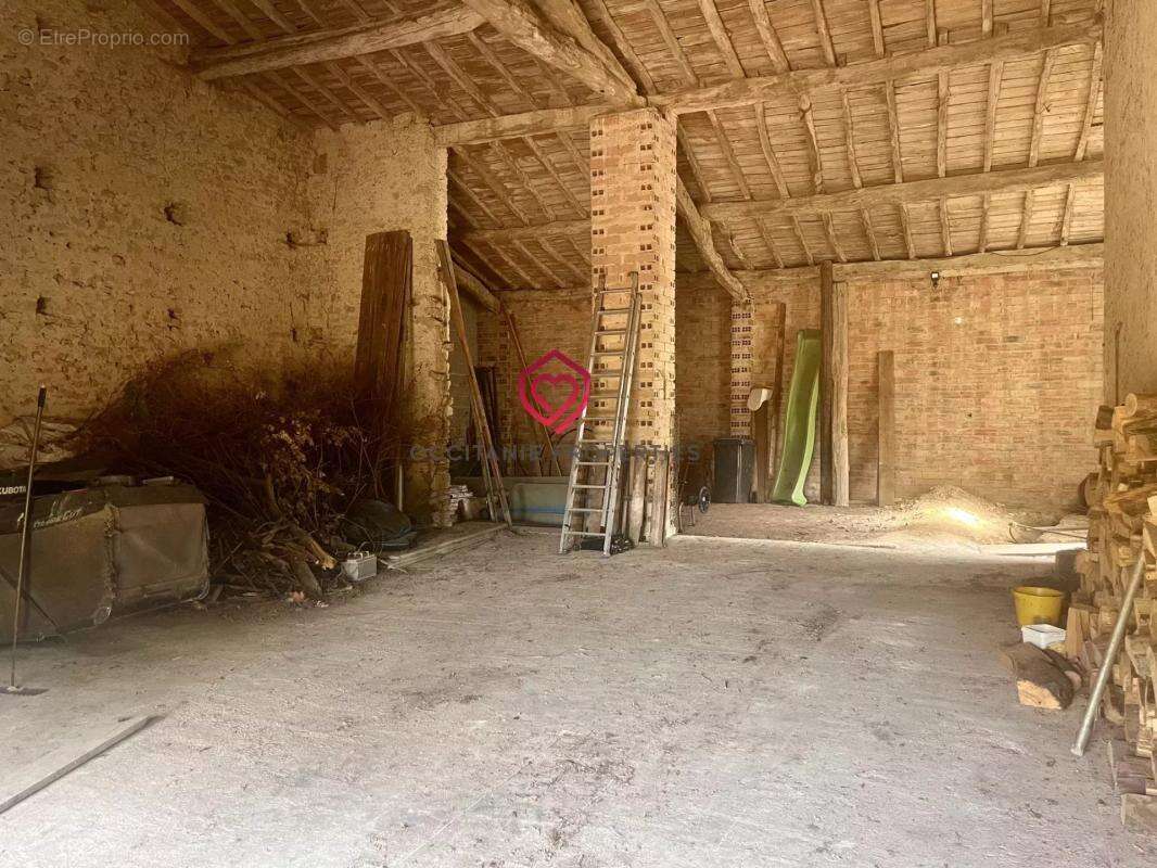 Corps de Ferme avec piscine, dépendances et vue - photo 19