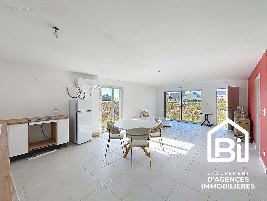 Maison à BRETTEVILLE-SUR-LAIZE