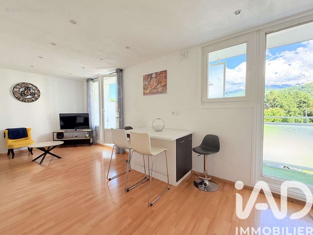 Photo 6 - Appartement à SAINT-MARTIN-D'HERES