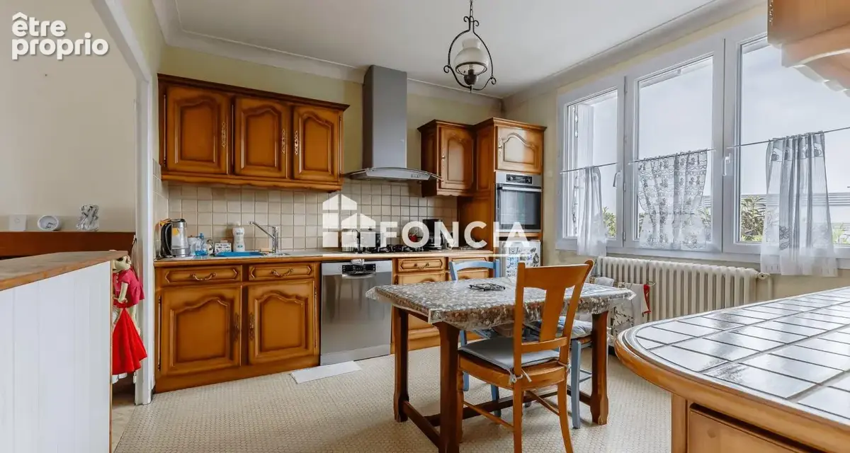 Maison T6 avec de très beaux volumes - photo 6