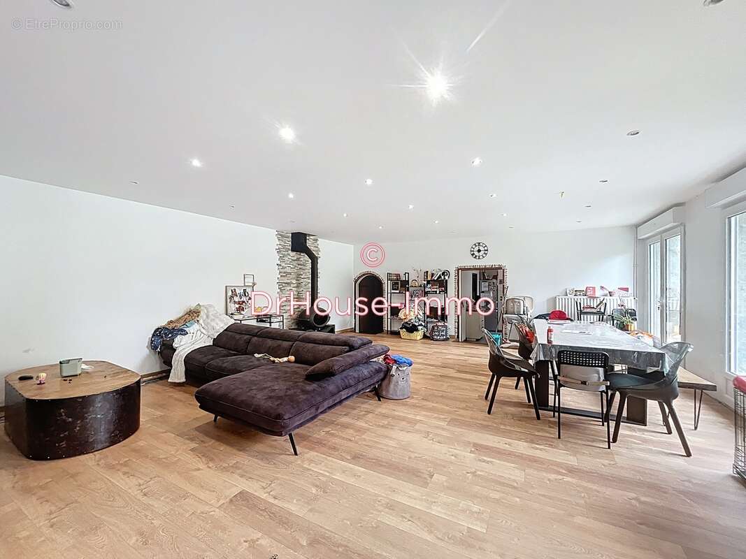 Maison à CHATEAU-LA-VALLIERE