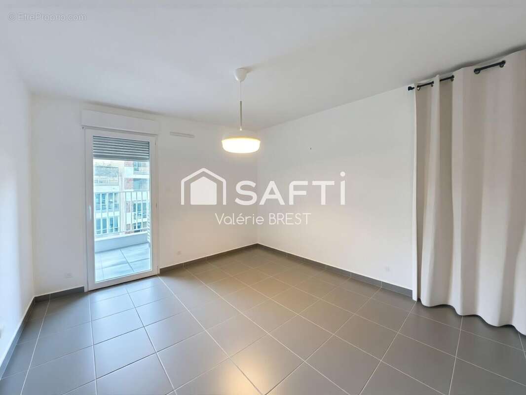 Photo 6 - Appartement à MARSEILLE-8E